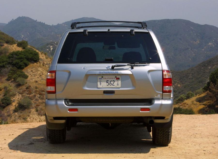  Nissan Pathfinder 1999 года  (фото 10 из 13)